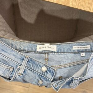 Denim Forum Yoko High Rise Slim - Light Blue Women's Jeans